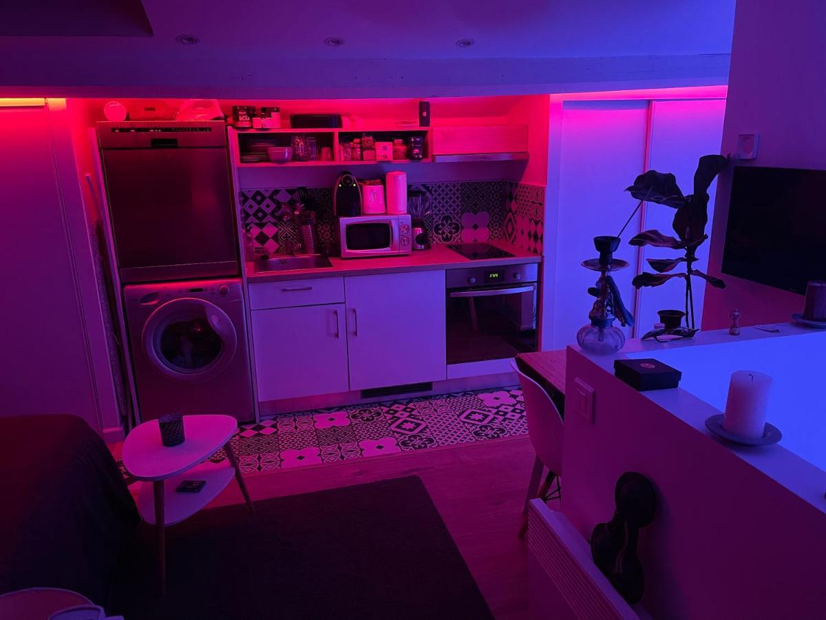 Beau Appartement Calme A Partager マルセイユ エクステリア 写真